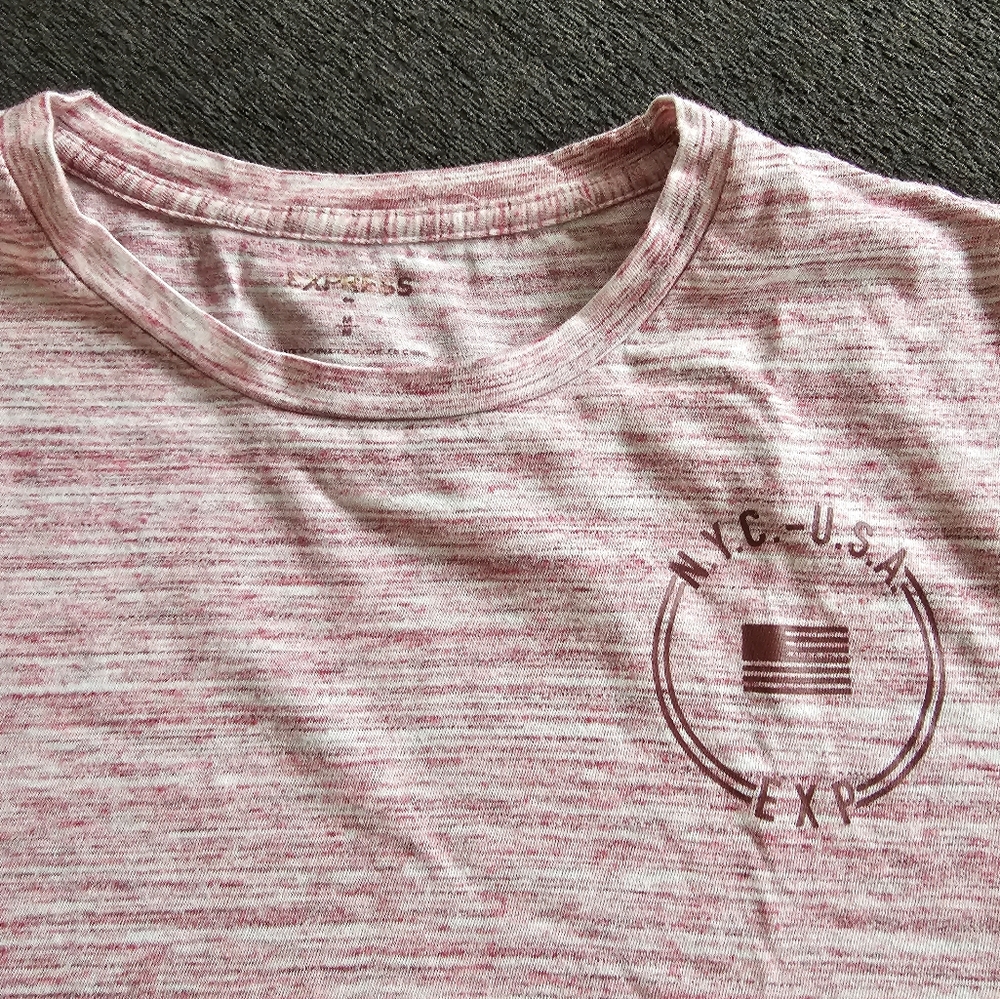 Men's Express short-sleeve tshirt